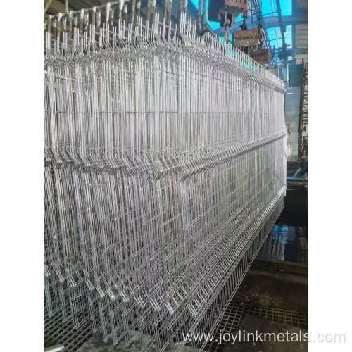 50*200mm dark green curved fence